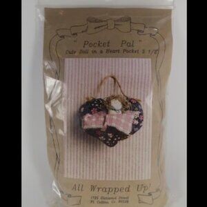 🌷5/25 SALE All Wrapped Up Pocket Pal Craft Kit Doll Hanging Decor Country